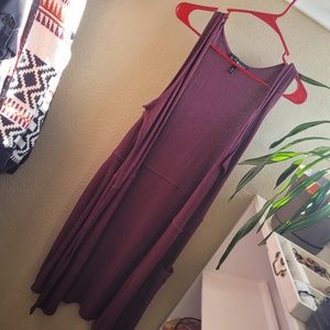 Derek Heart womens long vest burgundy medium